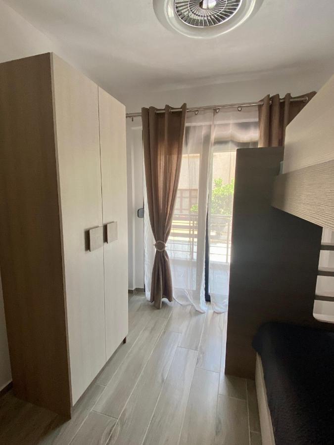 Lux Apartment Nea Kallikratia Nea Kallikrateia Exterior foto
